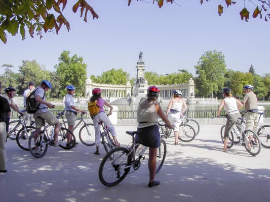 Team Building con bicis y en el Parque del Retiro